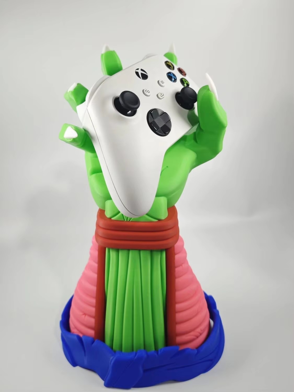 Supporto per Controller di Gio - 3D Printing Xbox Controller Holder recensione e prezzo